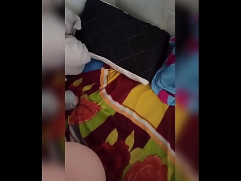 ❤️ Менин комнаташым үйдө жалгыз калат, анткени күйөөсү каникулга кетип жатат, мен аны сиккенге жана эшегин сүткө толтурганга мүмкүнчүлүк берем ❤️ Порно видео бизде ky.pornfuror.ru ️❤